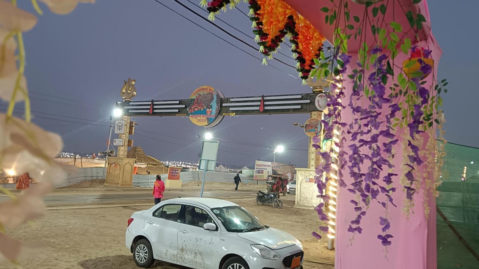 Mahakumbh Luxury Cottage อัลลอฮาบาด ภายนอก รูปภาพ