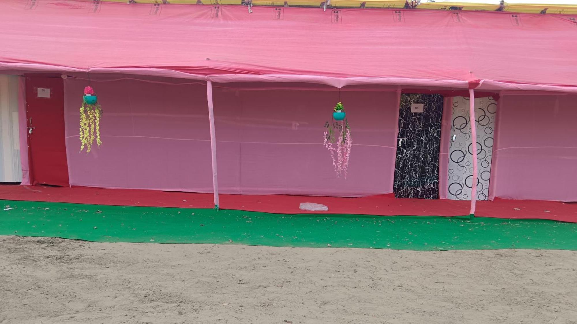 Mahakumbh Luxury Cottage อัลลอฮาบาด ภายนอก รูปภาพ